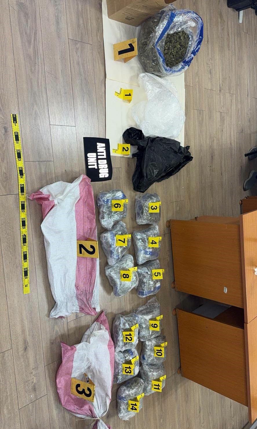 Arrestohen dy të dyshuar dhe konfiskohen afro 18 kg marihuanë