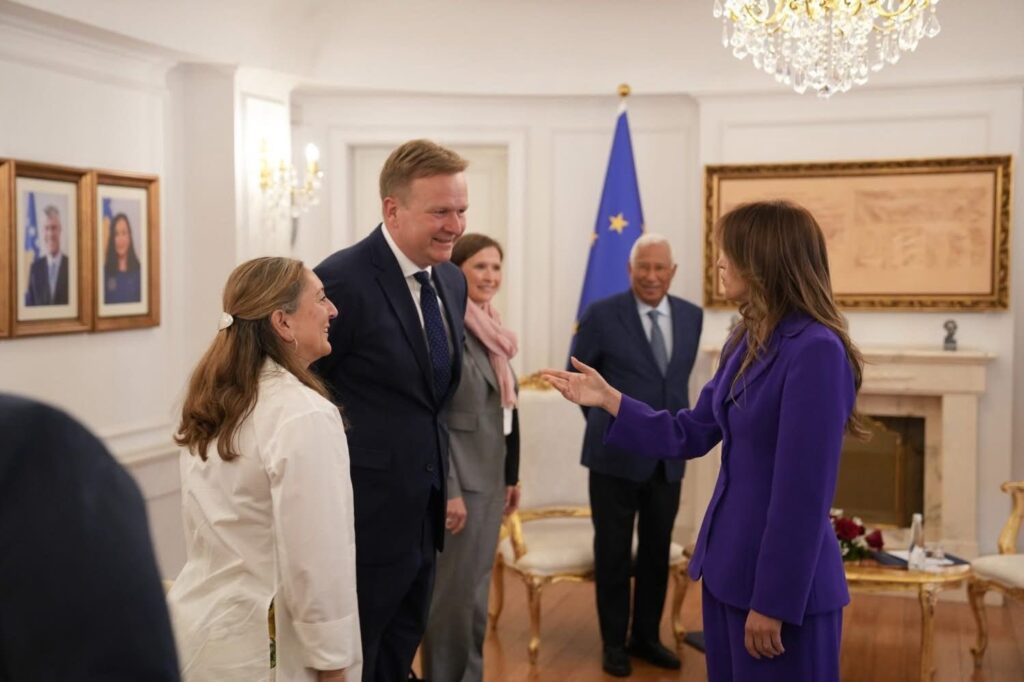 Sorensen: Pashë përkushtim për normalizimin e marrëdhënieve Kosovë–Serbi