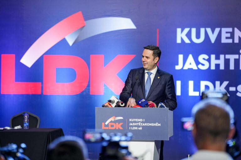 Abdixhiku: LDK-ja mbylli një kapitull, tani ecim të bashkuar