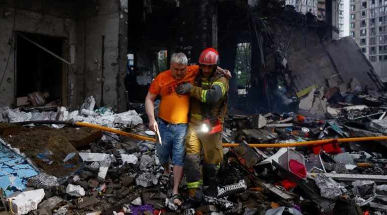 Sulm i ri rus godet Kievin, raportohet për viktima dhe të lënduar