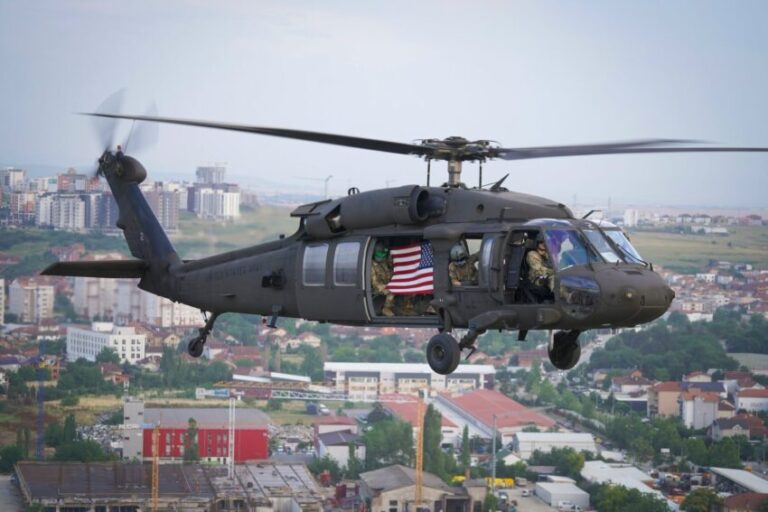 Ambasada amerikane publikon pamje nga festimet e 250-vjetorit të SHBA-së në Kosovë