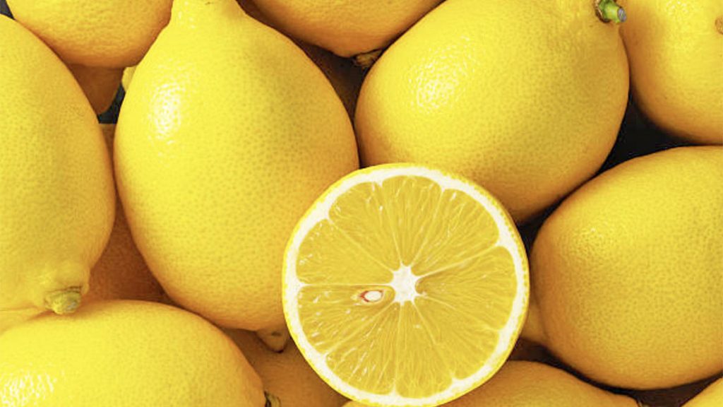 Vitaminat kryesore që ndihmojnë shëndetin e grave në çdo moshë