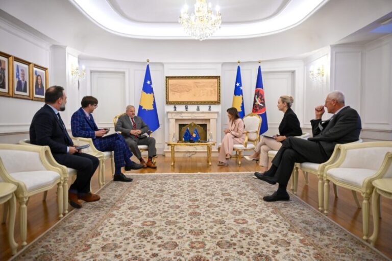 Haxhiu: Kosovës t’i hapet rruga për statusin e vendit kandidat në BE