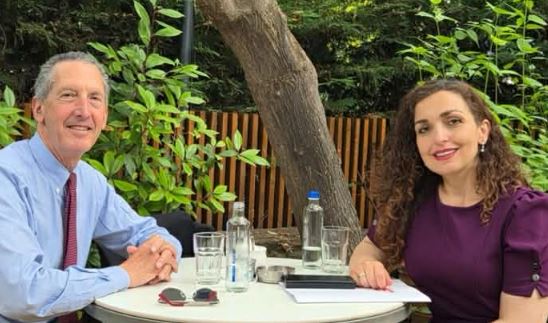 Edward Joseph takon Osmanin: “Ajo ka ende shumë për t’i dhënë Kosovës”