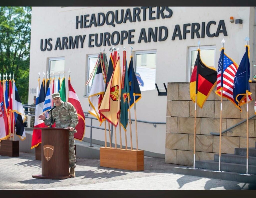 Jashari merr pjesë në ceremoninë e USAREUR-AF