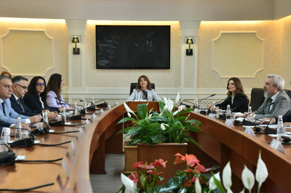 Haxhiu mbledh partitë për përgatitjet e seancës konstituive të 6 gushtit
