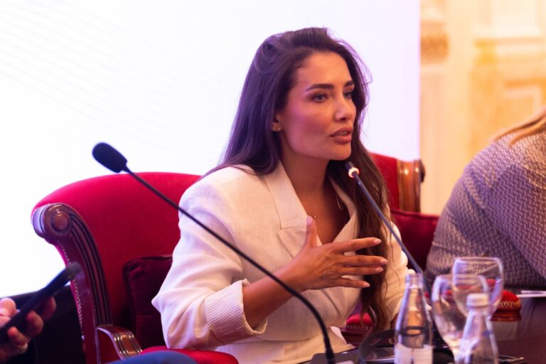 Musliu-Shoshi: Qeveria të rikthejë besimin me SHBA-në