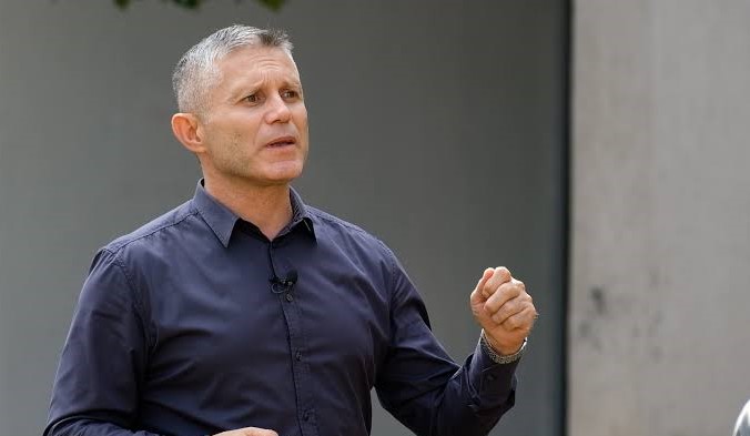 Ramadani ngre akuza për kontratat në IML: Kërkon sqarime nga Haxhiu