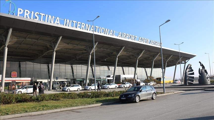 ASK: Bien fluturimet dhe udhëtarët në aeroportin “Adem Jashari”