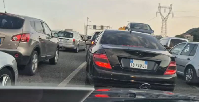 Fluks i madh trafiku në Elbasan gjatë fundjavës