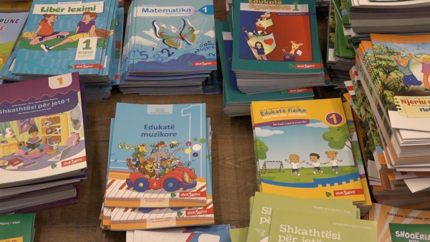 Edhe pesë ditë kohë për aplikim për subvencionimin e teksteve shkollore