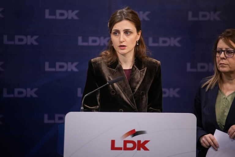 Ymeri kundërshton vendimin e LDK-së për obligimin e deputetëve ndaj partisë