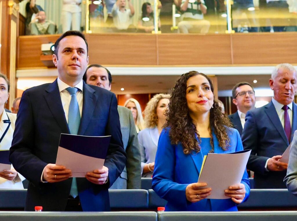 Osmani: Betimi i deputetëve, zotim për t’i shërbyer Kosovës me dinjitet