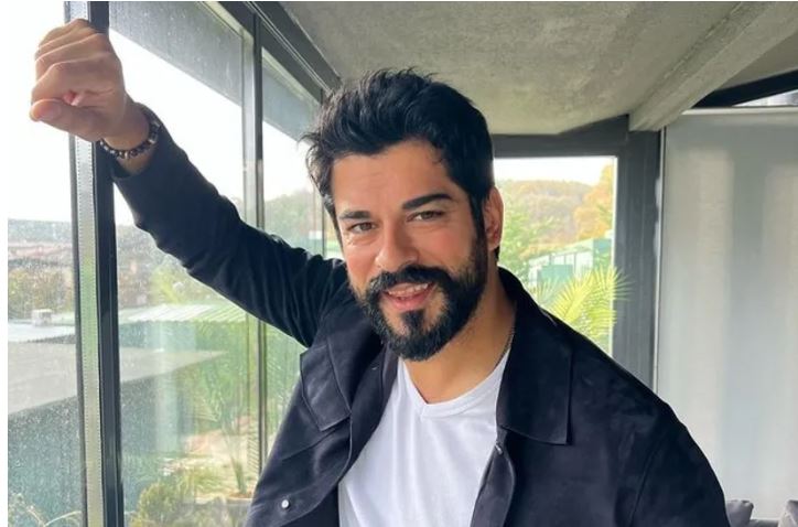 Burak Özçivit rikthehet në ekran me një serial të ri