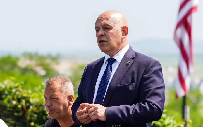 Gjini refuzon ftesën e Haxhiut: “Nuk ju japim alibi për zgjedhje”