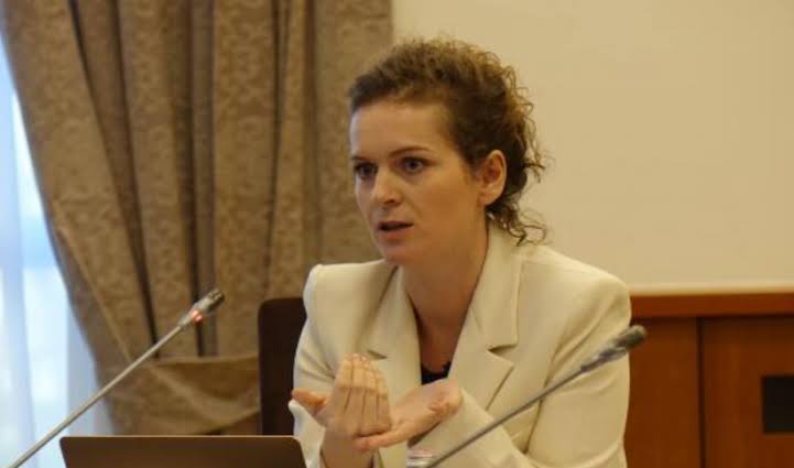 Kusari kundërshton SHSKUK-në për mbylljen e mbledhjeve: Vendimi bie ndesh me transparencën