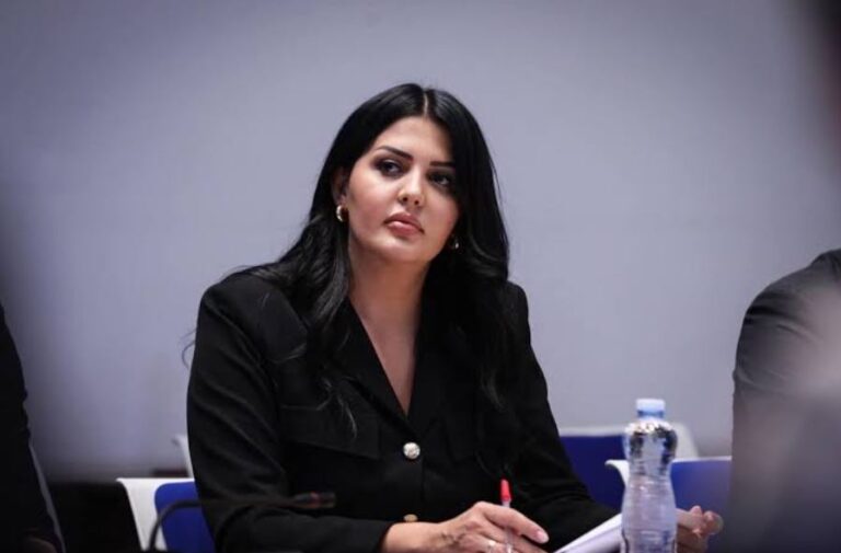 Rrezarta Krasniqi: Vezët ndaj VV-së nuk krahasohen me protestat e saj të së kaluarës
