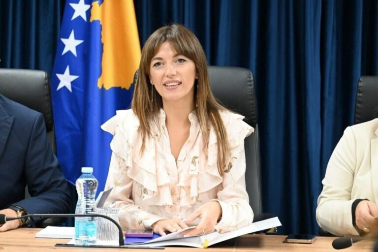 Haxhiu për marrëveshjen VV-LDK: Hap drejt tejkalimit të ngërçit politik