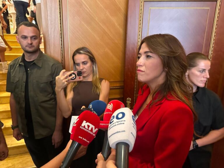 Haxhiu: Marrëveshja politike është prioritet, duhet t’i shmangim zgjedhjet