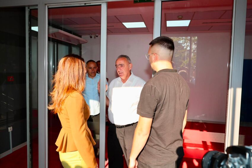 Çitaku kërkon nga Kurti të shkojë në Kuvend: Të hapet rruga për rikthimin e rendit kushtetues