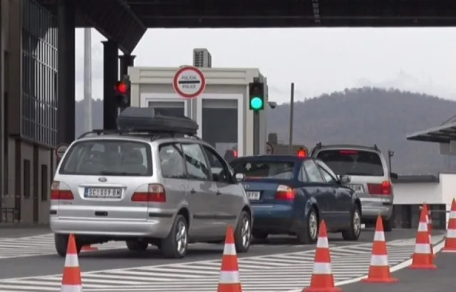 Pritje të shkurtra në kufi, deri në 15 minuta në Jarinjë