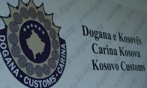 Dogana forcon kontrollet në Merdare, përdoret skaneri për automjetet