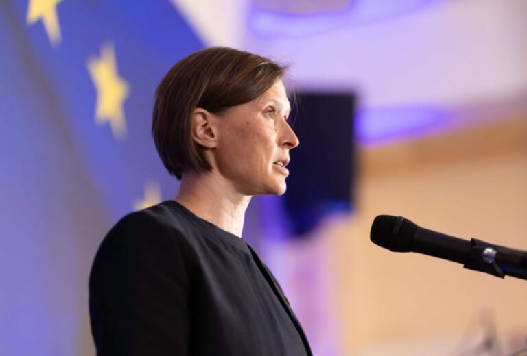 Palatova largohet nga Kosova, kërkon angazhim më konstruktiv me BE-në