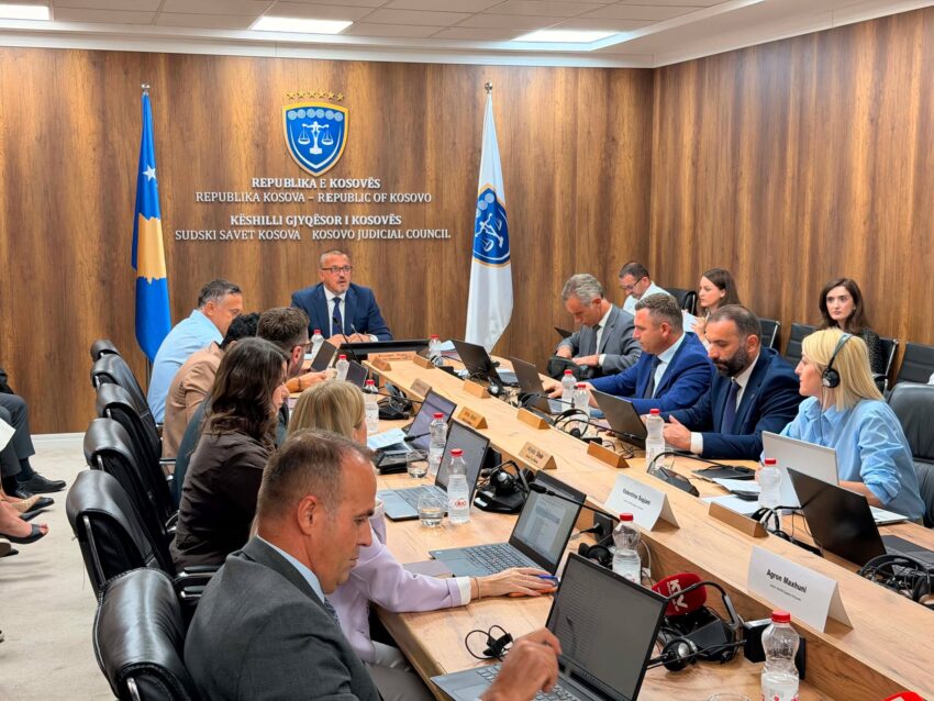 KGJK-ja nuk miraton rikthimin e gjyqtarëve dhe stafit serb