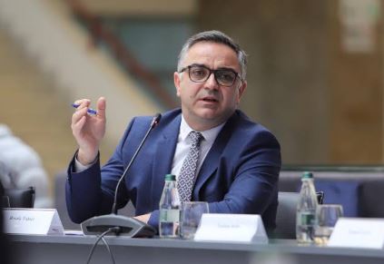 Tahiri: Kuvendi nuk guxon të mbetet i bllokuar, duhet të nisë punën