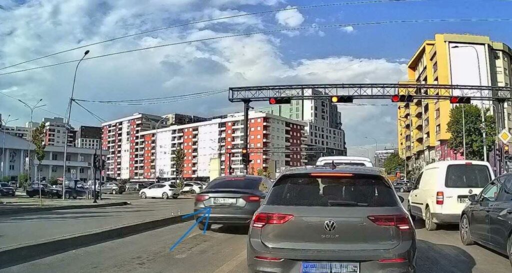 Policia në Prizren gjobit kundërvajtësit e raportuar nga qytetarët