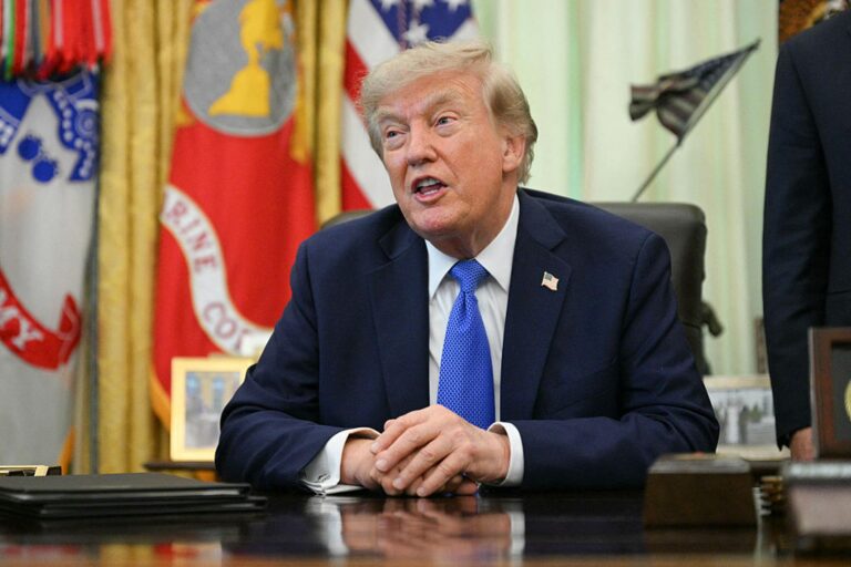 Trump u transportua fshehurazi për shkak të kërcënimeve