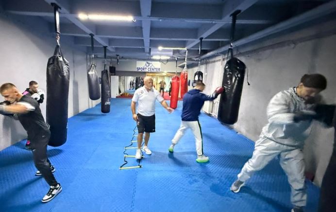 Boksierët kosovarë gati për Taranto 2026