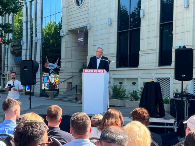 Hamza: Ekranet e pritjes për ish-krerët e UÇK-së do të vendosen në gjithë Kosovën