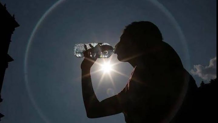Java nis me mot të nxehtë, temperaturat deri në 34°C