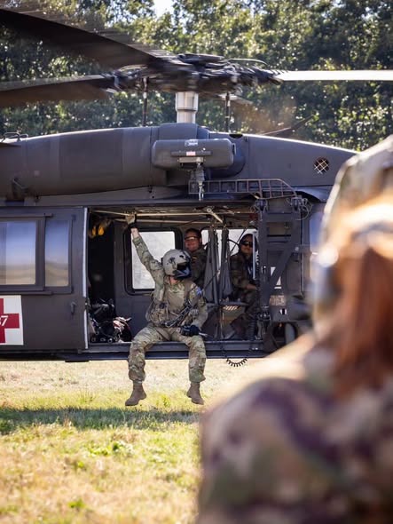 KFOR zhvillon trajnim për evakuim mjekësor me helikopterë në Prishtinë dhe Ferizaj