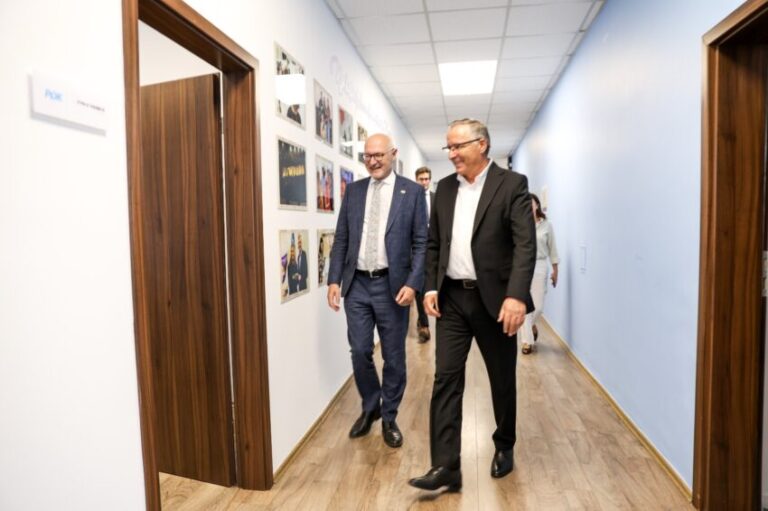 Hamza falënderon ambasadorin Guerot për forcimin e marrëdhënieve Kosovë-Francë