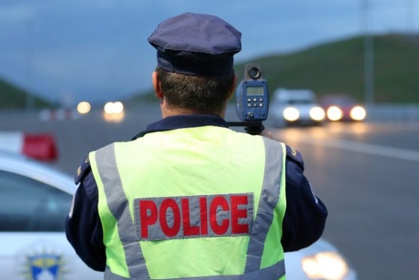 Policia publikon statistikat: 35 aksidente me të lënduar dhe mbi 2 mijë tiketa trafiku