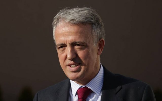 Hamiti: Si mund ta çojnë 6 deputetë vendin në zgjedhje?