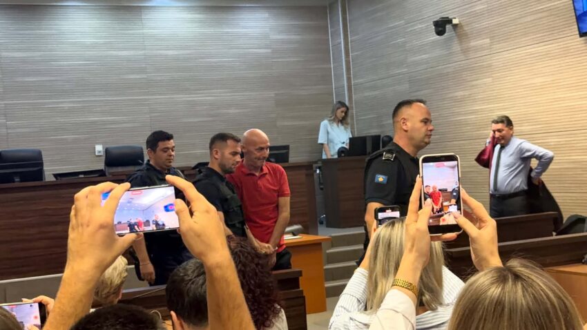 Sheholli para gjykatës për akuzat për spiunazh dhe shantazh