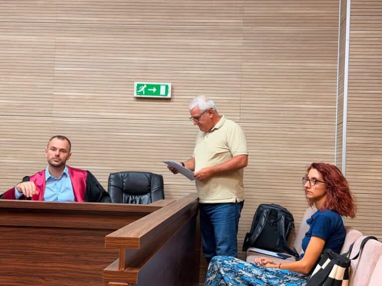 Gjykata e shpall fajtor Sveçlën për hedhjen e gazit lotsjellës në Kuvend