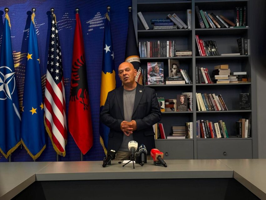 Gjini: Aleanca ende pa vendim për seancën e 9 shtatorit