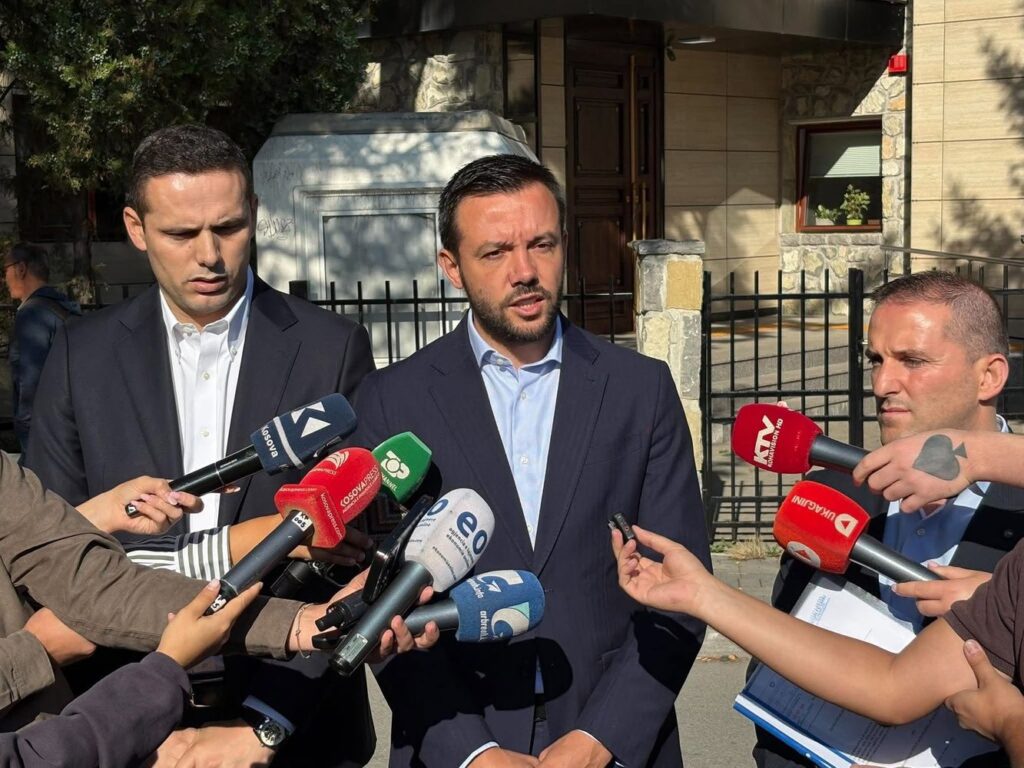 Tahiri: PDK kërkon ndërhyrjen e Kushtetueses për konstituimin e Kuvendit